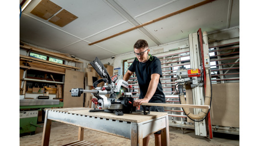 KGS 18 LTX BL 254 Cordless Mitre Saw image