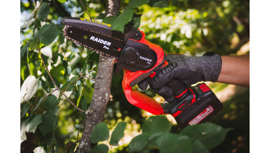 R20 Cordless Garden Pruner 120mm 1/4".043" Solo RDP-YGP20 image