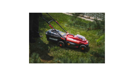 R20 Косачка безч. 33cm 35L 5нива Solo 150m2 RAIDER PRO RDP-BLM20 image