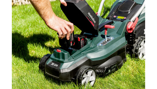 RM 36-18 LTX BL 36 Cordless Lawn Mower image