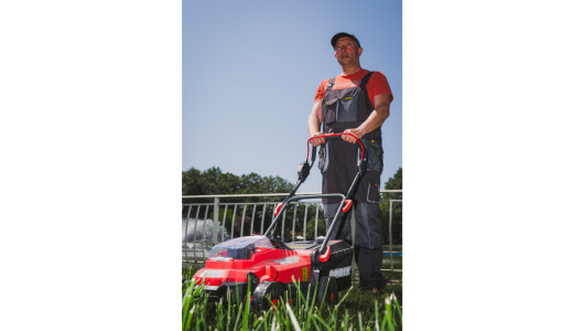 R20 Косачка безч. 33cm 35L 5нива Solo 150m2 RAIDER PRO RDP-BLM20 image